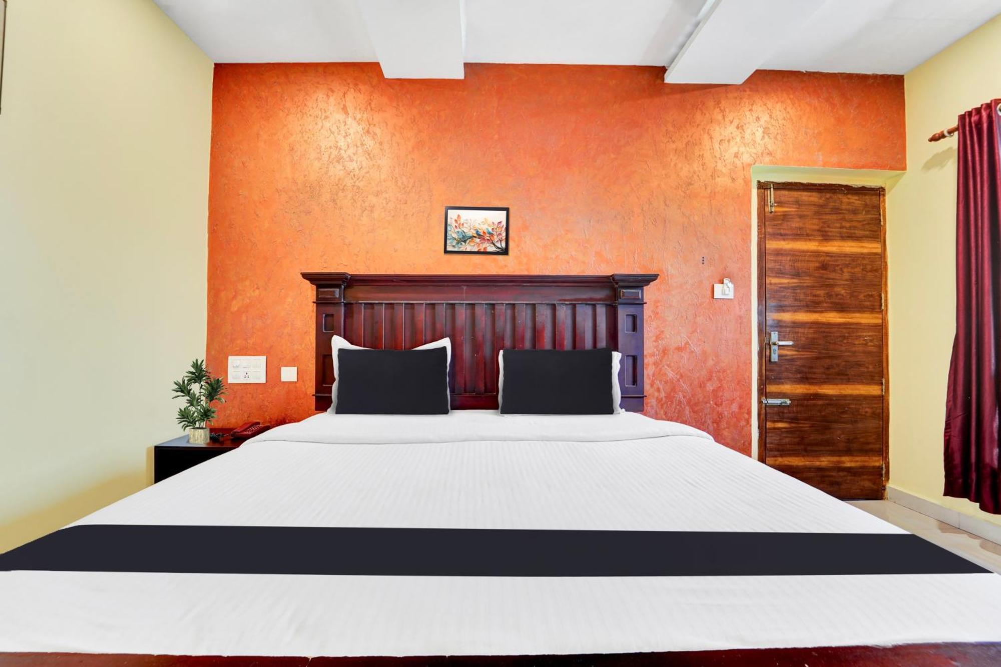 Super Townhouse Ernakulam North Hotel Kochi Exterior photo